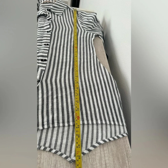 Soft Surroundings Standout Shirt Striped Asymmetrical Hem Button Front Tunic PXS - Picture 4 of 8